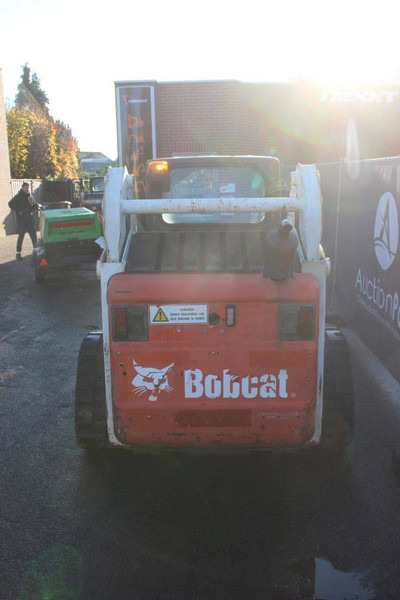 Bobcat T190 - Încărcător pe şenile: Foto 4 Bobcat T190 - Încărcător pe şenile: Foto 4