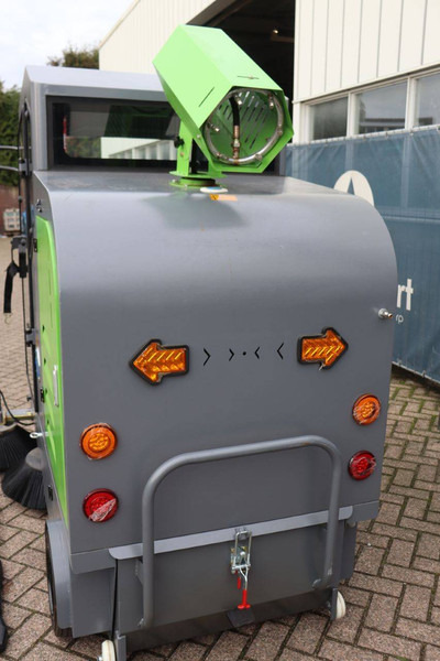 Măturătoare stradală nou D19: Foto 18 Măturătoare stradală nou D19: Foto 18