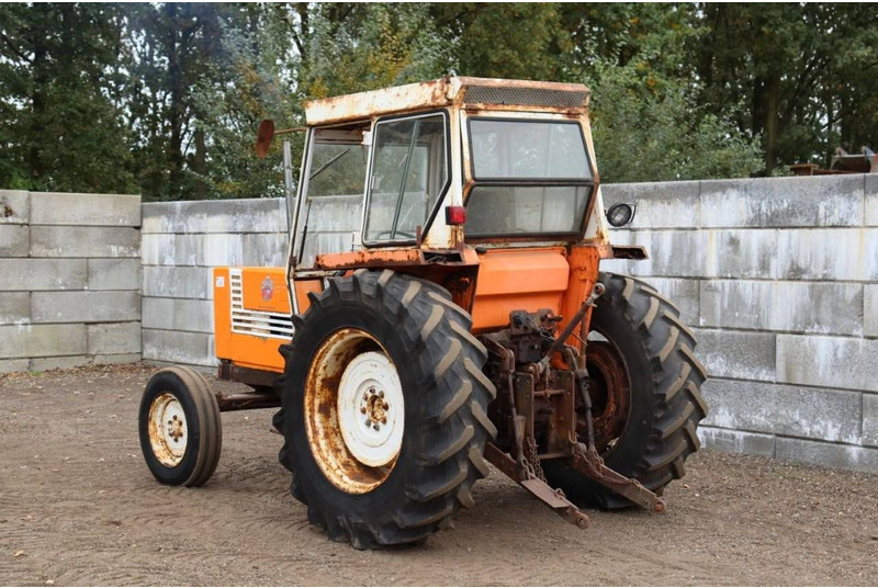 Fiat 780/8 - Tractor agricol: Foto 4 Fiat 780/8 - Tractor agricol: Foto 4