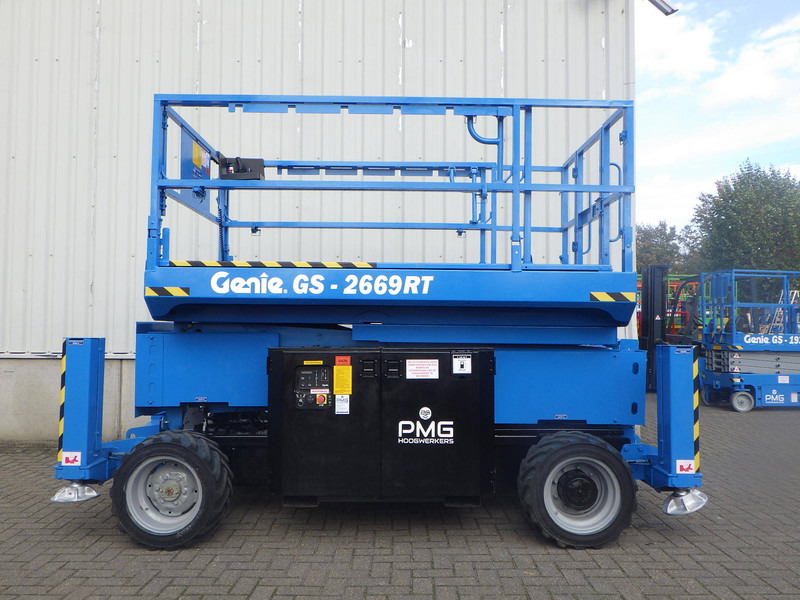 Genie GS-2669RT - Platforma foarfeca: Foto 1 Genie GS-2669RT - Platforma foarfeca: Foto 1