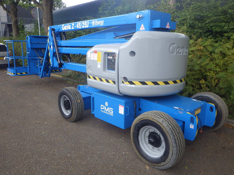 Genie Z-45/25J Bi - Nacela articulata: Foto 2 Genie Z-45/25J Bi - Nacela articulata: Foto 2