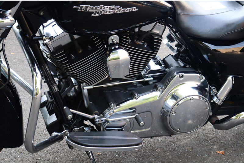 Motocicletă Harley-Davidson Street Glide: Foto 20