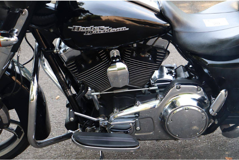 Motocicletă Harley-Davidson Street Glide: Foto 14