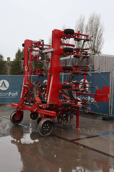 Horsch Transformer 6 VF - Maşină agricole pentru semanat: Foto 3 Horsch Transformer 6 VF - Maşină agricole pentru semanat: Foto 3