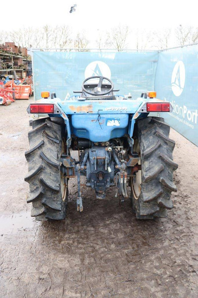 Iseki Landhope TA 247 - Tractor agricol: Foto 5 Iseki Landhope TA 247 - Tractor agricol: Foto 5