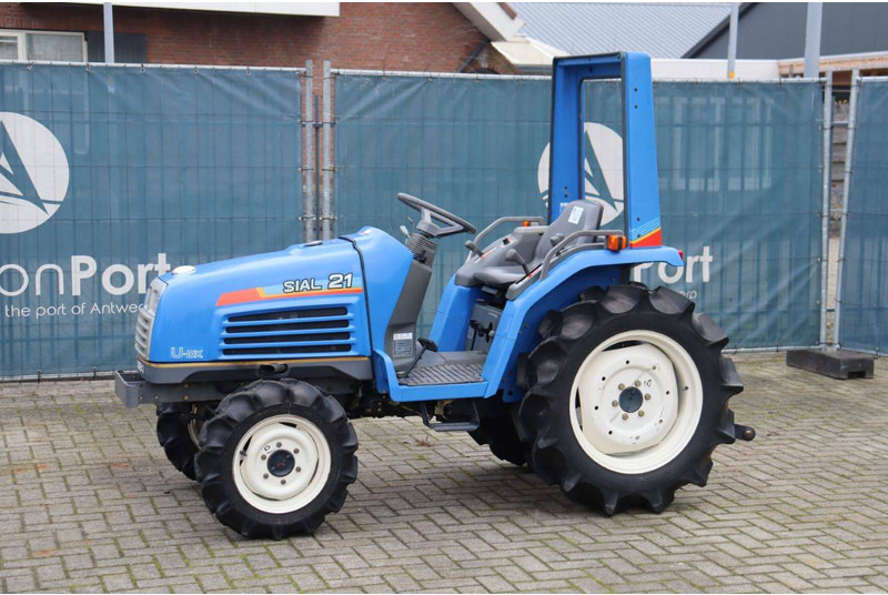 Iseki TF21F - Tractor agricol: Foto 1 Iseki TF21F - Tractor agricol: Foto 1
