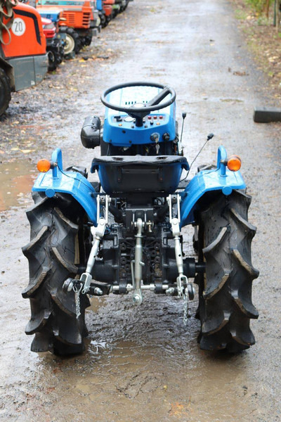 Iseki TX1410F - Tractor agricol: Foto 5 Iseki TX1410F - Tractor agricol: Foto 5