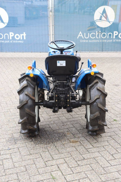 Iseki TX1500F - Tractor agricol: Foto 5 Iseki TX1500F - Tractor agricol: Foto 5