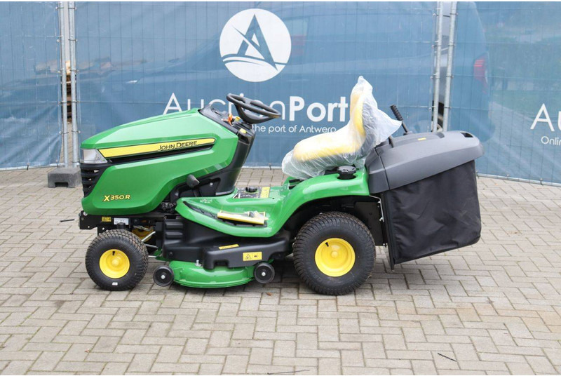 John Deere X350R - Maşină de tuns iarba: Foto 2 John Deere X350R - Maşină de tuns iarba: Foto 2