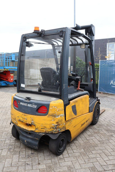 Electrostivuitor Jungheinrich EFG 430: Foto 6 Electrostivuitor Jungheinrich EFG 430: Foto 6