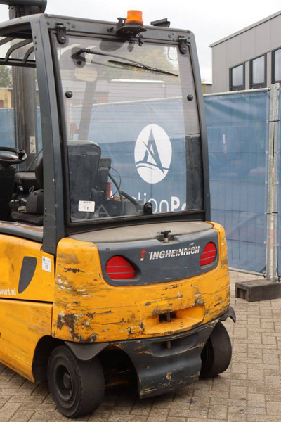 Electrostivuitor Jungheinrich EFG 430: Foto 17 Electrostivuitor Jungheinrich EFG 430: Foto 17