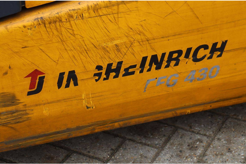 Electrostivuitor Jungheinrich EFG 430: Foto 15 Electrostivuitor Jungheinrich EFG 430: Foto 15