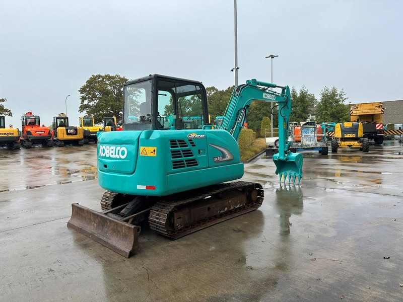 Kobelco SK60-8 - Excavator pe şenile: Foto 4 Kobelco SK60-8 - Excavator pe şenile: Foto 4