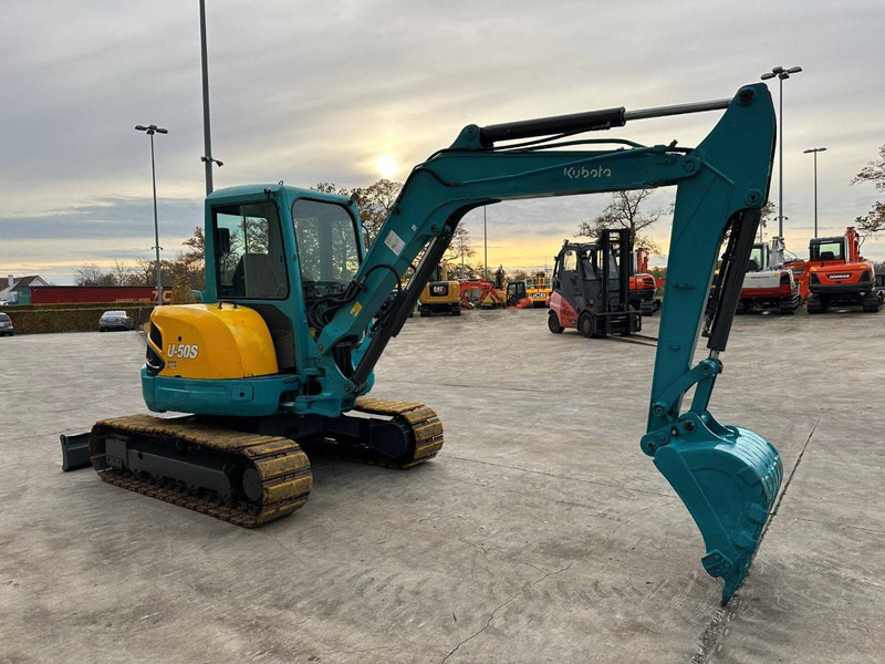 Kubota U50-3 - Excavator pe şenile: Foto 3 Kubota U50-3 - Excavator pe şenile: Foto 3