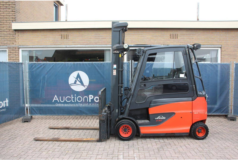 Linde E30HL-01/600 - Electrostivuitor: Foto 2 Linde E30HL-01/600 - Electrostivuitor: Foto 2
