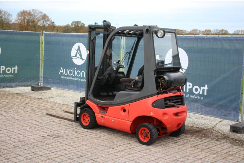 Linde H16T-02 - Stivuitor GPL: Foto 3 Linde H16T-02 - Stivuitor GPL: Foto 3