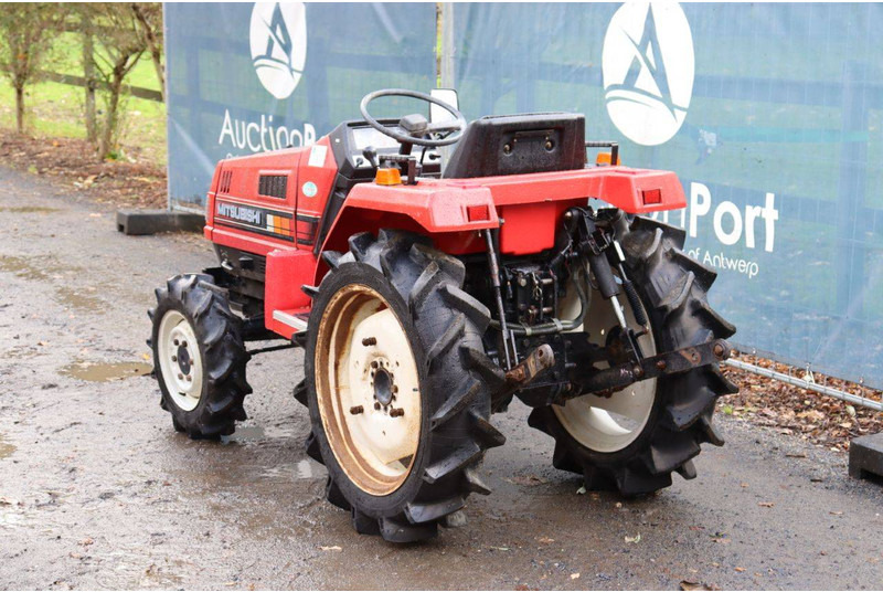 Mitsubishi MT20D - Tractor agricol: Foto 4 Mitsubishi MT20D - Tractor agricol: Foto 4