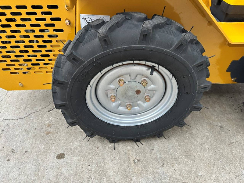 Încărcător frontal pe pneuri Newkrick SI360: Foto 14 Încărcător frontal pe pneuri Newkrick SI360: Foto 14