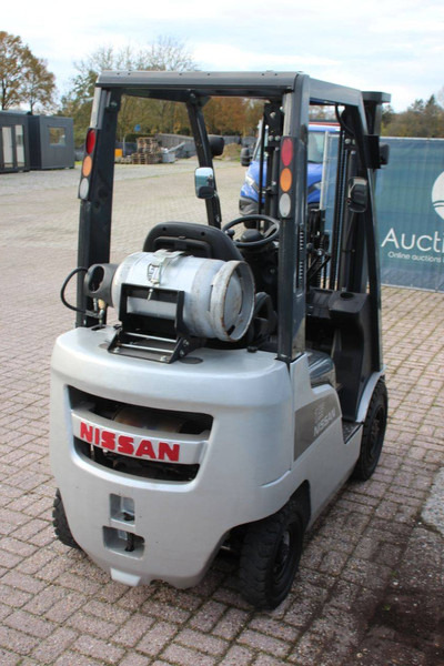 Nissan P1P1A15D - Stivuitor GPL: Foto 5 Nissan P1P1A15D - Stivuitor GPL: Foto 5