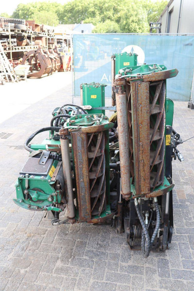 Ransomes HYDRAULIC 5/7 MK4 KOOIMAAIER - Maşină de tuns iarba: Foto 5 Ransomes HYDRAULIC 5/7 MK4 KOOIMAAIER - Maşină de tuns iarba: Foto 5