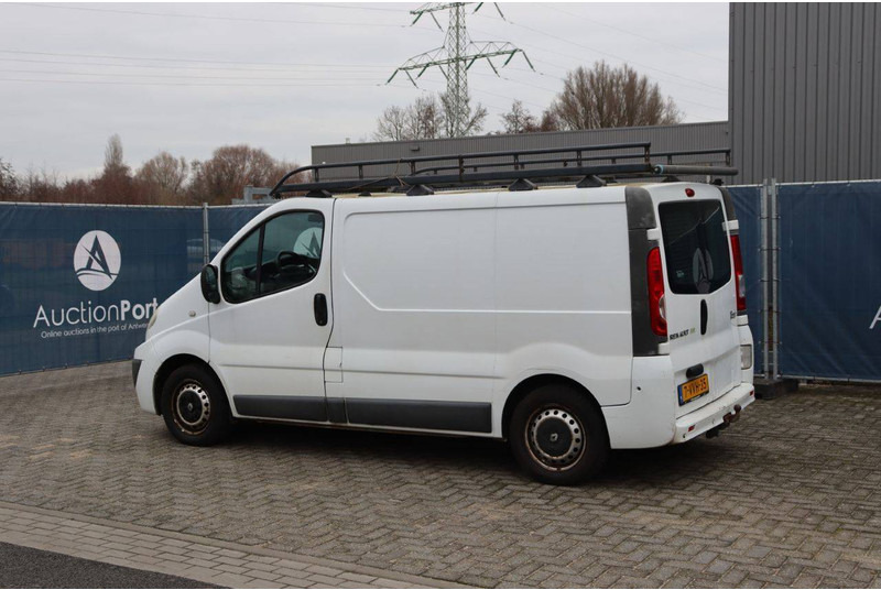 Renault Trafic - Dubă: Foto 4 Renault Trafic - Dubă: Foto 4