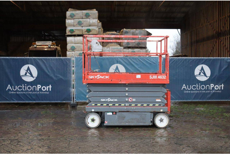 Skyjack SJIII 4632 - Platforma foarfeca: Foto 2 Skyjack SJIII 4632 - Platforma foarfeca: Foto 2