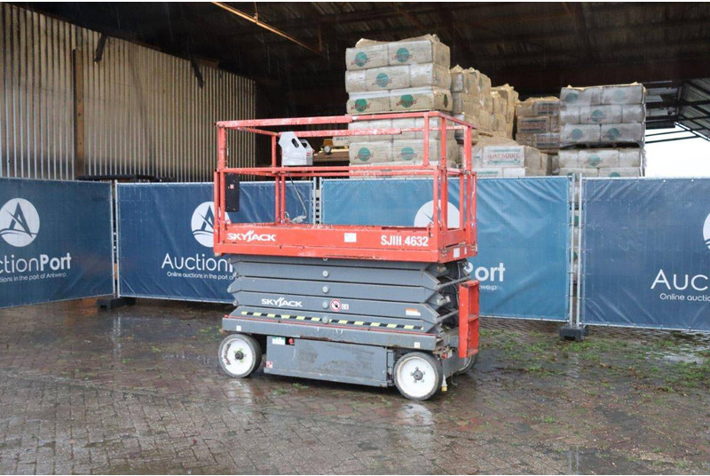 Skyjack SJIII 4632 - Platforma foarfeca: Foto 3 Skyjack SJIII 4632 - Platforma foarfeca: Foto 3