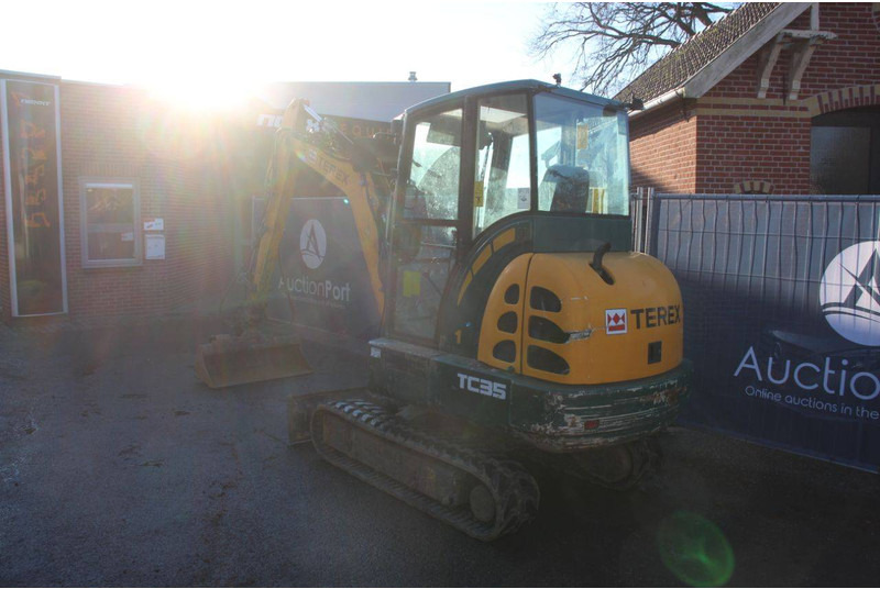 Terex TC35 - Excavator pe şenile: Foto 3 Terex TC35 - Excavator pe şenile: Foto 3