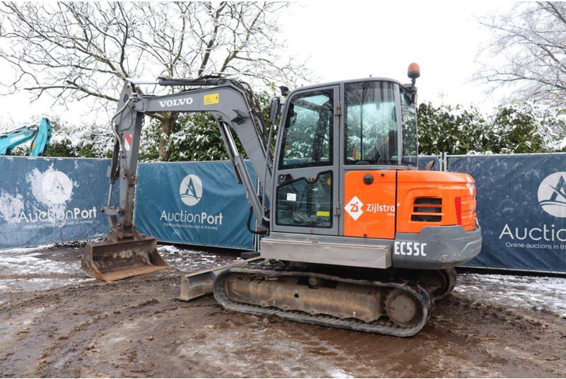 Volvo EC55C - Excavator pe şenile: Foto 3 Volvo EC55C - Excavator pe şenile: Foto 3