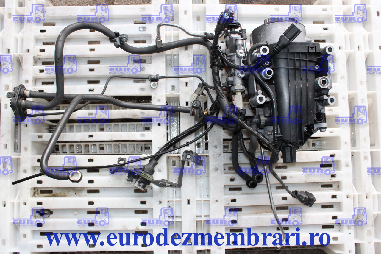 CARCASA FILTRU COMBUSTIBIL DAF 1951941 2133321 2184053 2164455 2418565 - Filtru de combustibil pentru Camion: Foto 1 CARCASA FILTRU COMBUSTIBIL DAF 1951941 2133321 2184053 2164455 2418565 - Filtru de combustibil pentru Camion: Foto 1