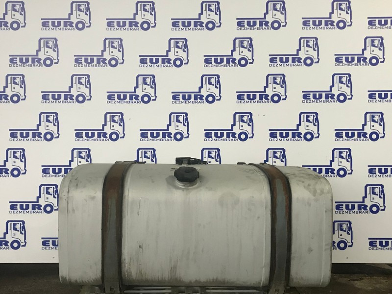 REZERVOR COMBUSTIBIL MAN L=135CM l=70CM H=60CM 81.12201.5885, 81.12201.5866, 81.12201.5835 - Rezervor combustibil pentru Camion: Foto 1 REZERVOR COMBUSTIBIL MAN L=135CM l=70CM H=60CM 81.12201.5885, 81.12201.5866, 81.12201.5835 - Rezervor combustibil pentru Camion: Foto 1