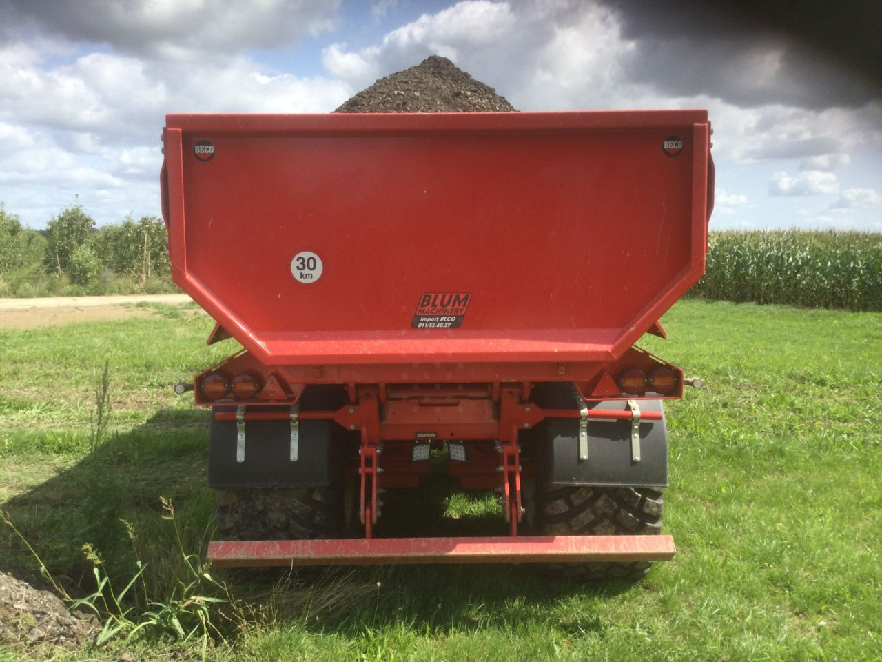 Beco Maxxim 260 - Remorcă basculantă: Foto 4 Beco Maxxim 260 - Remorcă basculantă: Foto 4