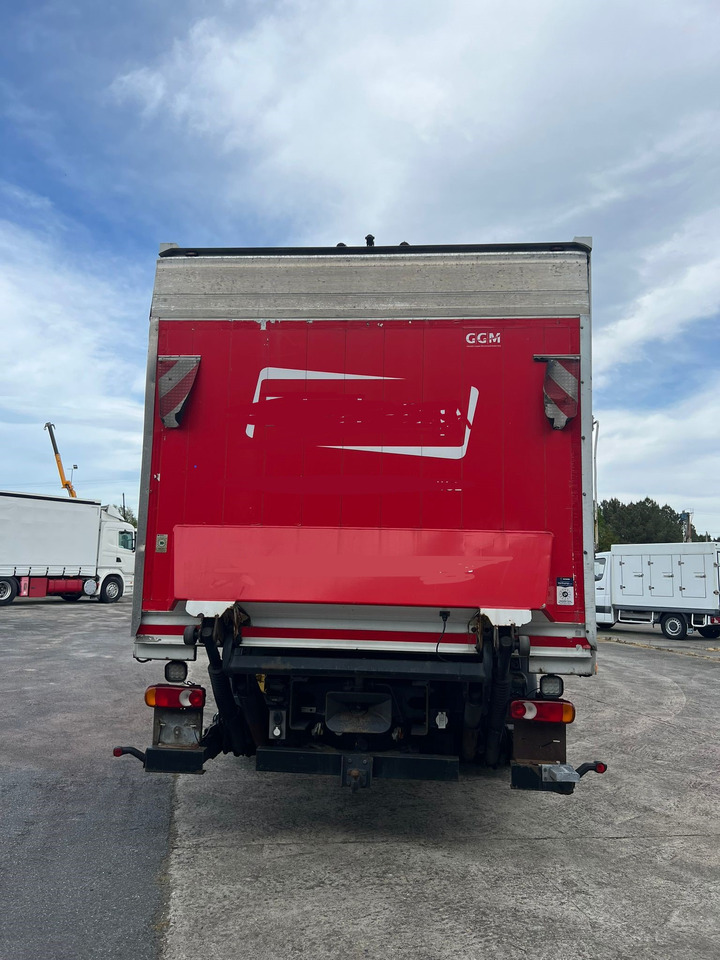 SCANIA 360 CON CAJA DE BEBIDAS - Camion pentru transportul băuturilor: Foto 4 SCANIA 360 CON CAJA DE BEBIDAS - Camion pentru transportul băuturilor: Foto 4