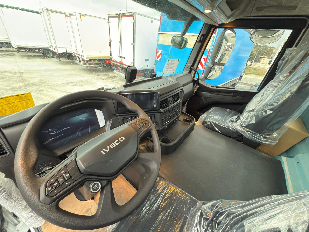 IVECO AD280X46 YPS ON X-Way E6 (Chassis) în leasing IVECO AD280X46 YPS ON X-Way E6 (Chassis): Foto 6 IVECO AD280X46 YPS ON X-Way E6 (Chassis) în leasing IVECO AD280X46 YPS ON X-Way E6 (Chassis): Foto 6