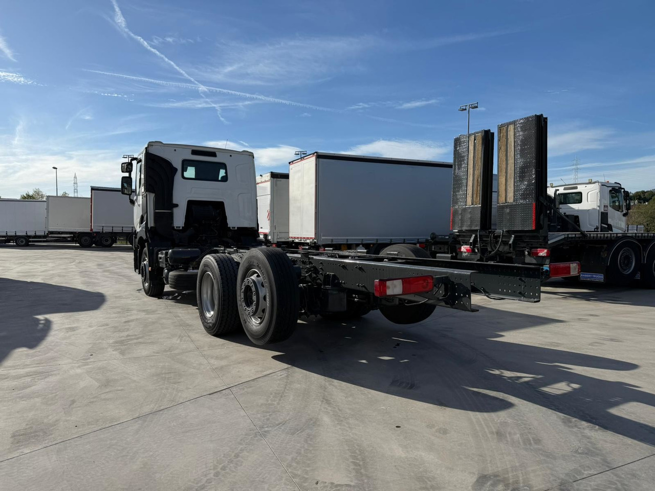 RENAULT C380.26 E6 (Chassis) - Camion şasiu: Foto 4 RENAULT C380.26 E6 (Chassis) - Camion şasiu: Foto 4