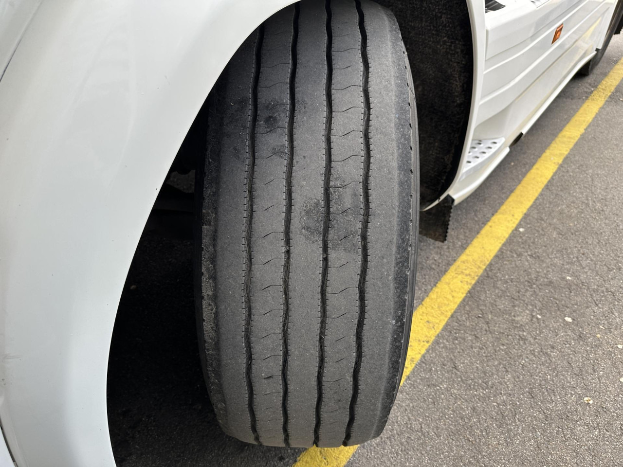 SCANIA R 450 LA4x2MNA - Cap tractor: Foto 3 SCANIA R 450 LA4x2MNA - Cap tractor: Foto 3