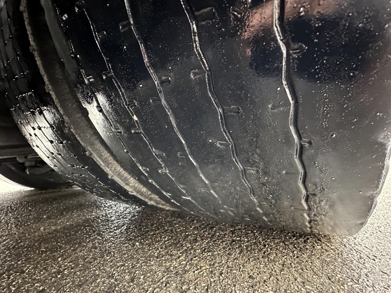 SCANIA S 450 A6x2NB - Cap tractor: Foto 2 SCANIA S 450 A6x2NB - Cap tractor: Foto 2