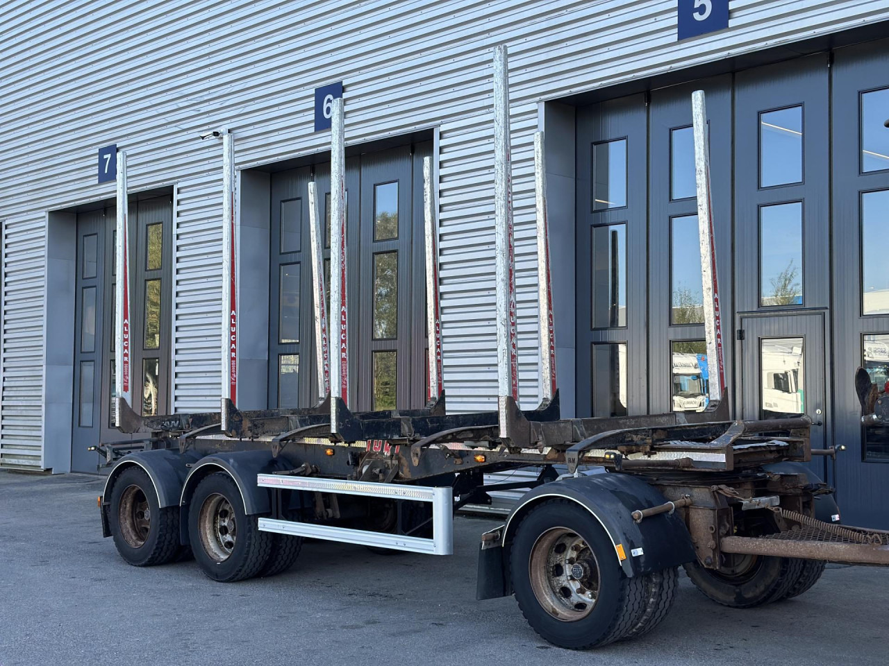 SCANIA R 450 B6x4HZ - Camion şasiu: Foto 3 SCANIA R 450 B6x4HZ - Camion şasiu: Foto 3