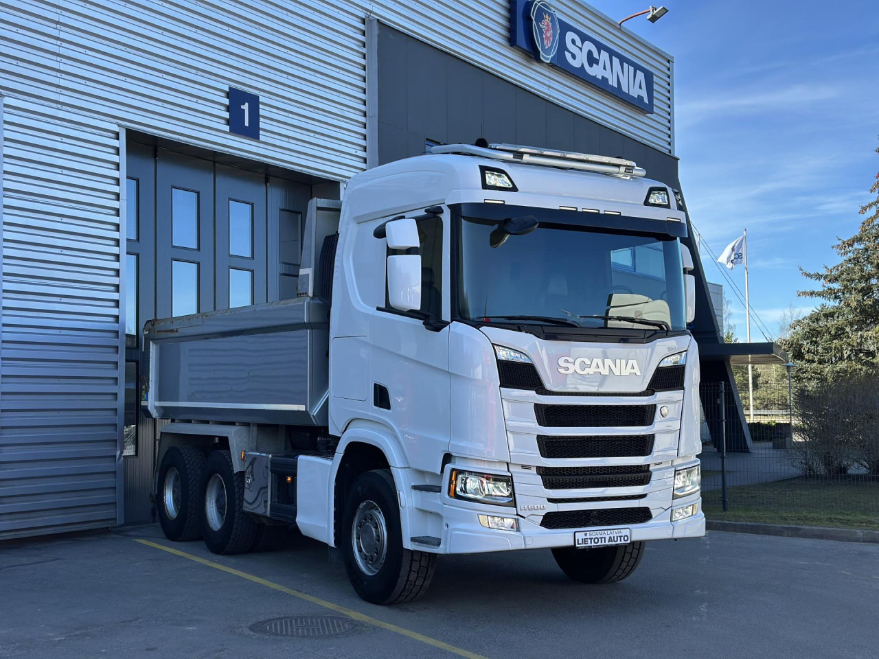 SCANIA R 500 B6x4HZ - Camion şasiu: Foto 1 SCANIA R 500 B6x4HZ - Camion şasiu: Foto 1