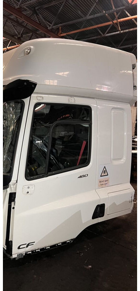 DAF CF - Uşă și piese: Foto 1 DAF CF - Uşă și piese: Foto 1