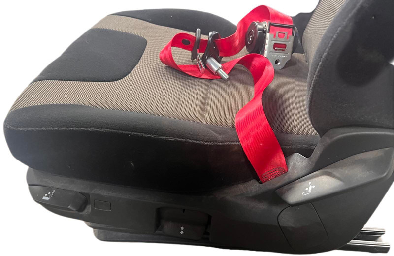 MAN TGX - Scaun: Foto 5 MAN TGX - Scaun: Foto 5