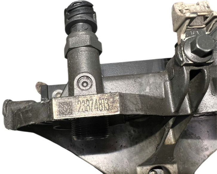 Renault - Sistem de alimentare combustibil: Foto 4 Renault - Sistem de alimentare combustibil: Foto 4