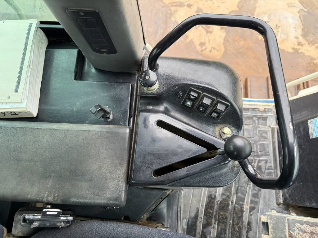 CAT 963 C - Încărcător pe şenile: Foto 4 CAT 963 C - Încărcător pe şenile: Foto 4