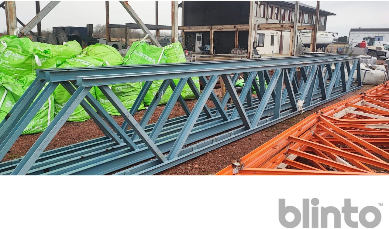 320kvm - Echipamente de constructii: Foto 4 320kvm - Echipamente de constructii: Foto 4