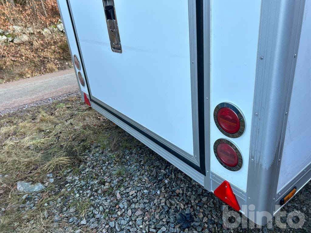 Remorcă furgon CO SLÄPET 2000 CARGO med bodel: Foto 34 Remorcă furgon CO SLÄPET 2000 CARGO med bodel: Foto 34