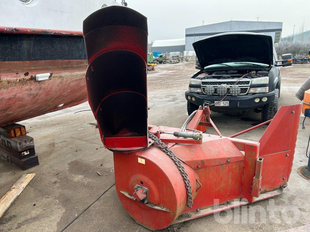 Dalen 218 - Utilaj deszăpezire: Foto 2 Dalen 218 - Utilaj deszăpezire: Foto 2