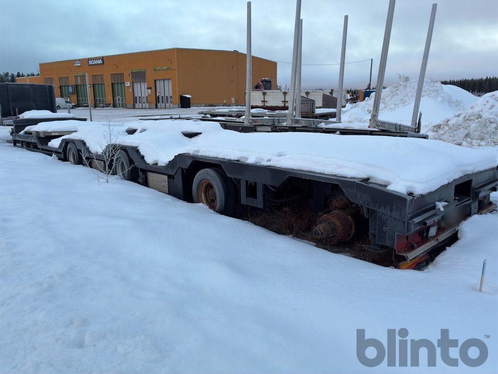 GOLDHOFER STZ-L 4-44/80 - Semiremorcă platformă: Foto 5 GOLDHOFER STZ-L 4-44/80 - Semiremorcă platformă: Foto 5