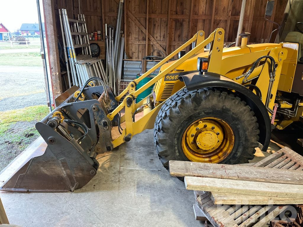 Buldoexcavator Hydrema 906B: Foto 29 Buldoexcavator Hydrema 906B: Foto 29