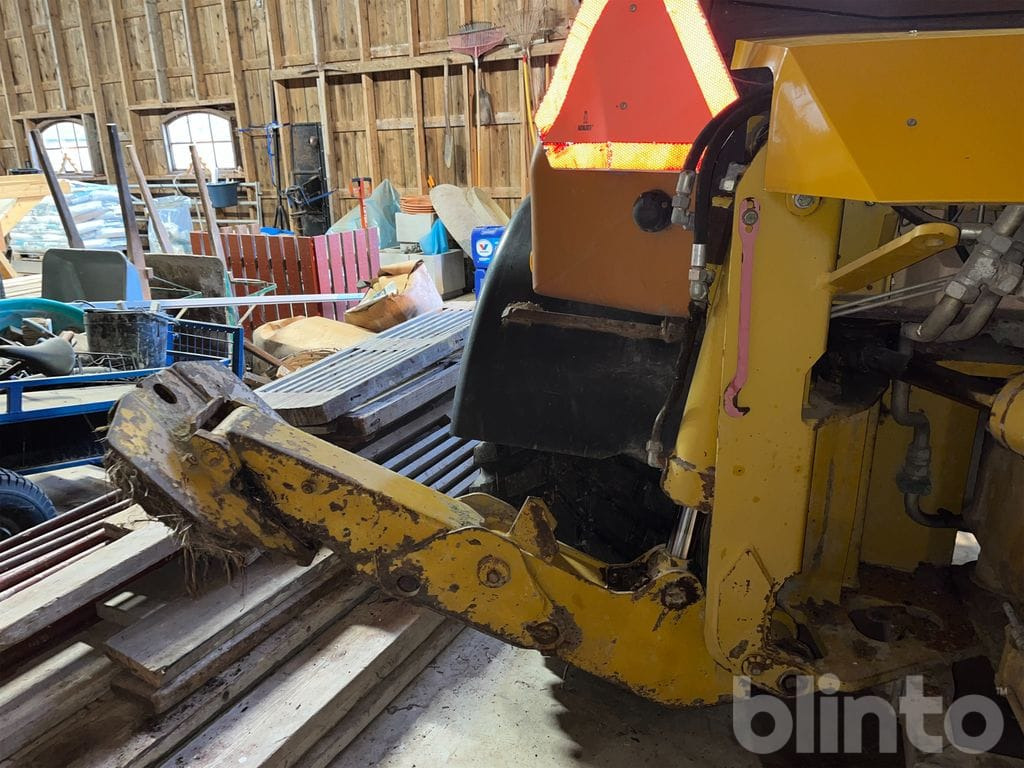 Buldoexcavator Hydrema 906B: Foto 16 Buldoexcavator Hydrema 906B: Foto 16