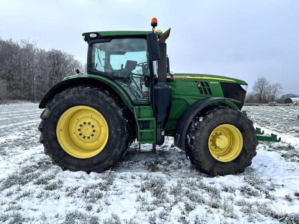 JOHN DEERE 6215R - Tractor agricol: Foto 4 JOHN DEERE 6215R - Tractor agricol: Foto 4